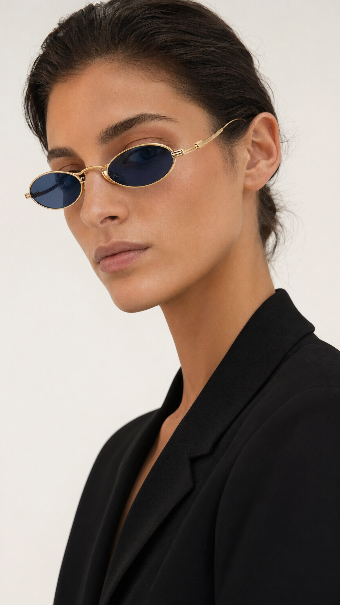 Adidas Jul5645 במחיר 63.99$ | מועדון המותגים הנסתרים
